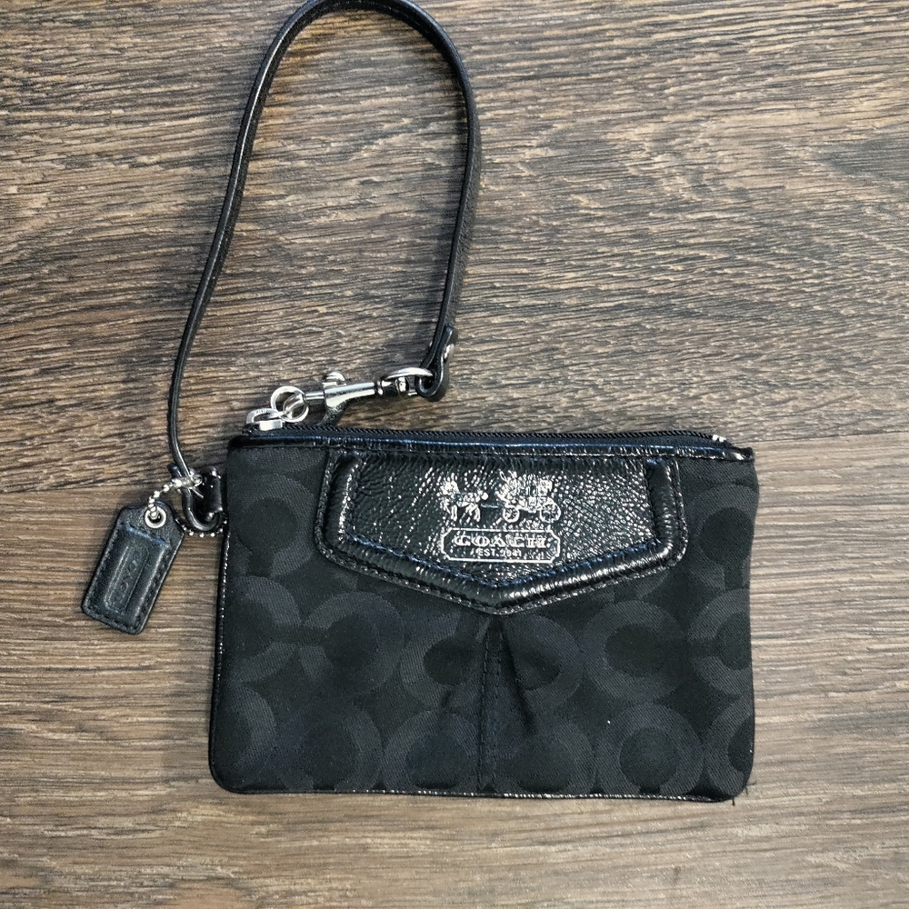 Coach Signature monogram Wristlet black